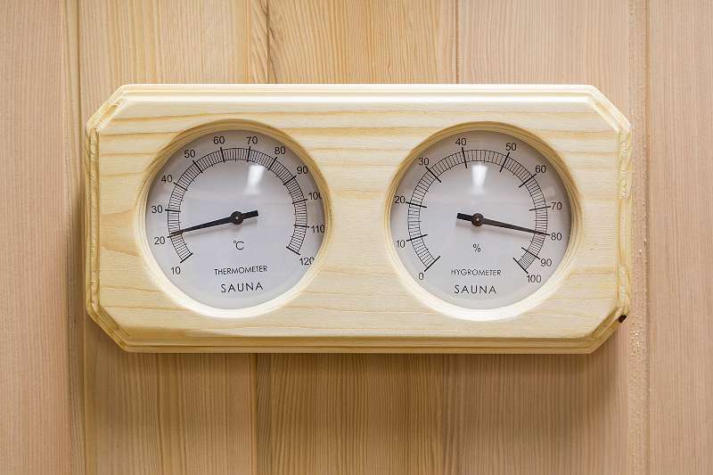 Infrarotkabine und Saunakombination / Infrarotsauna für 6 Personen - mit 14 Stück Tiefenwärmestrahler Thermometer